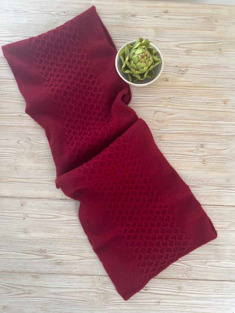 Portolano 100% Cashmere Scarf Made in Italy Cranberry Red Textured Knit